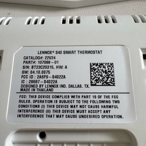 Lennox S40 Smart Thermostat - Picture 4 of 4